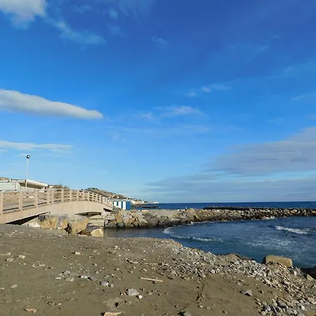 Casa Azzurra 아파트 *